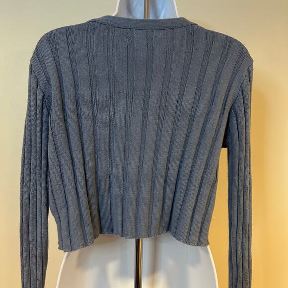 AEROPASTLE Sz M Blue Cropped Ribbed Button Up Preppy Comfort V Neck Long Sleeve - Picture 4 of 8